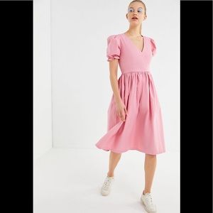 Lisa says Gah Topanga Midi dress in pink Size XS